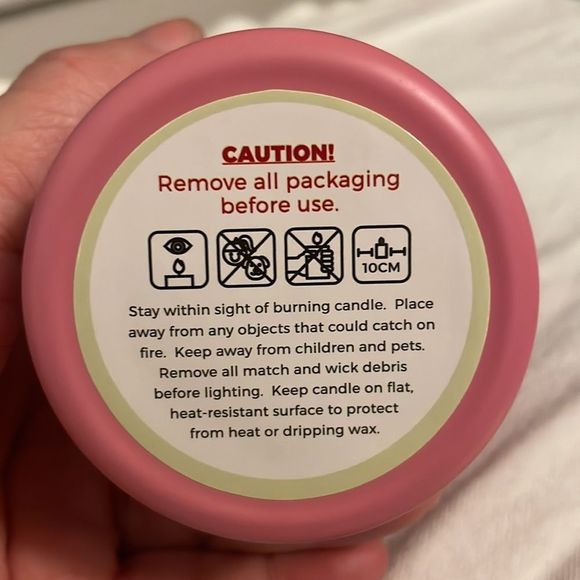 NWT soft owl soy wax candle - Picture 3 of 6